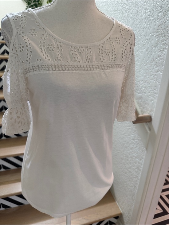 Ralph Lauren Tops - Ralph Lauren Cream Lace Yoke Cold-Shoulder Top - Spring Size XS Cotton